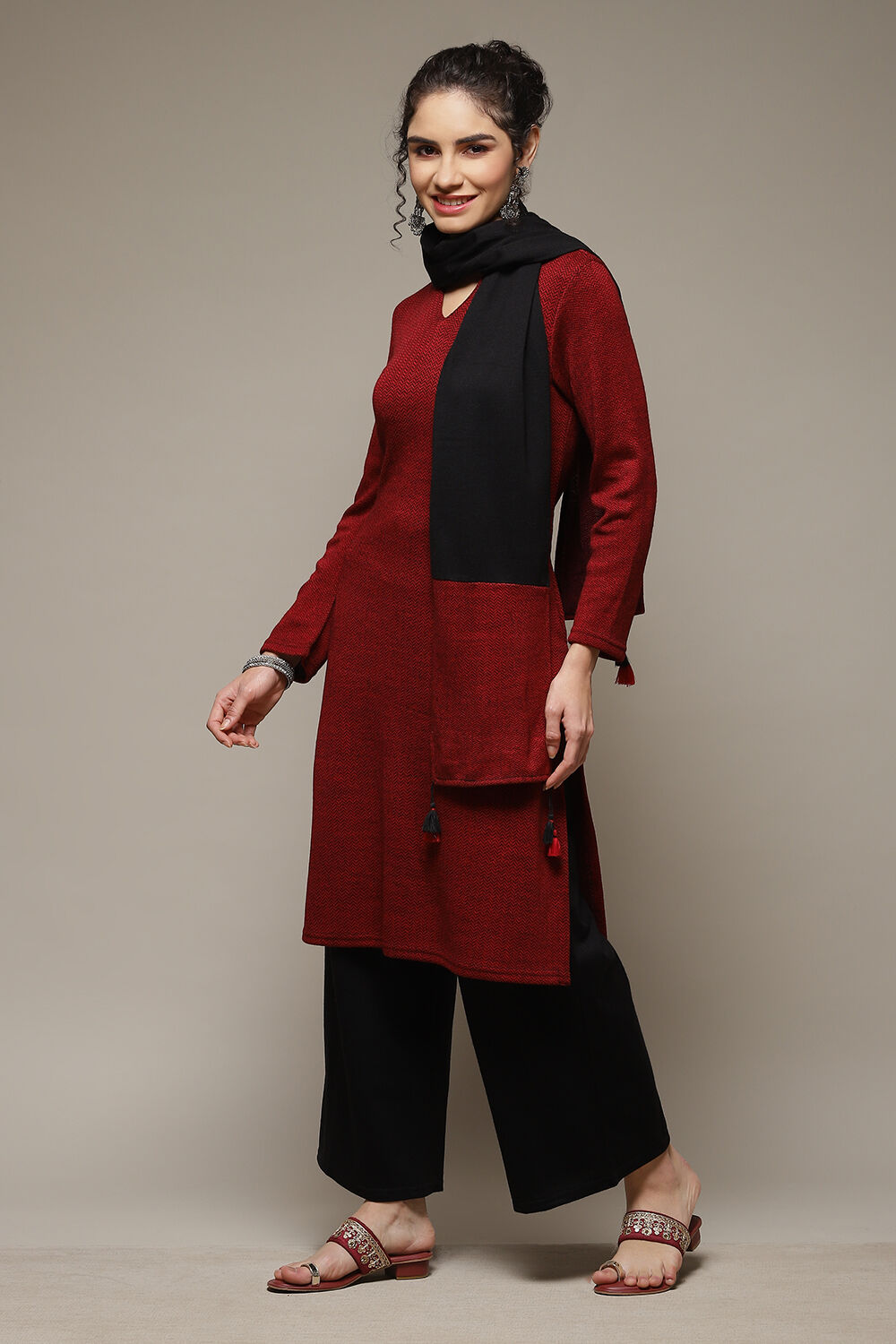 Maroon Acrylic Straight Suit Set image number 0