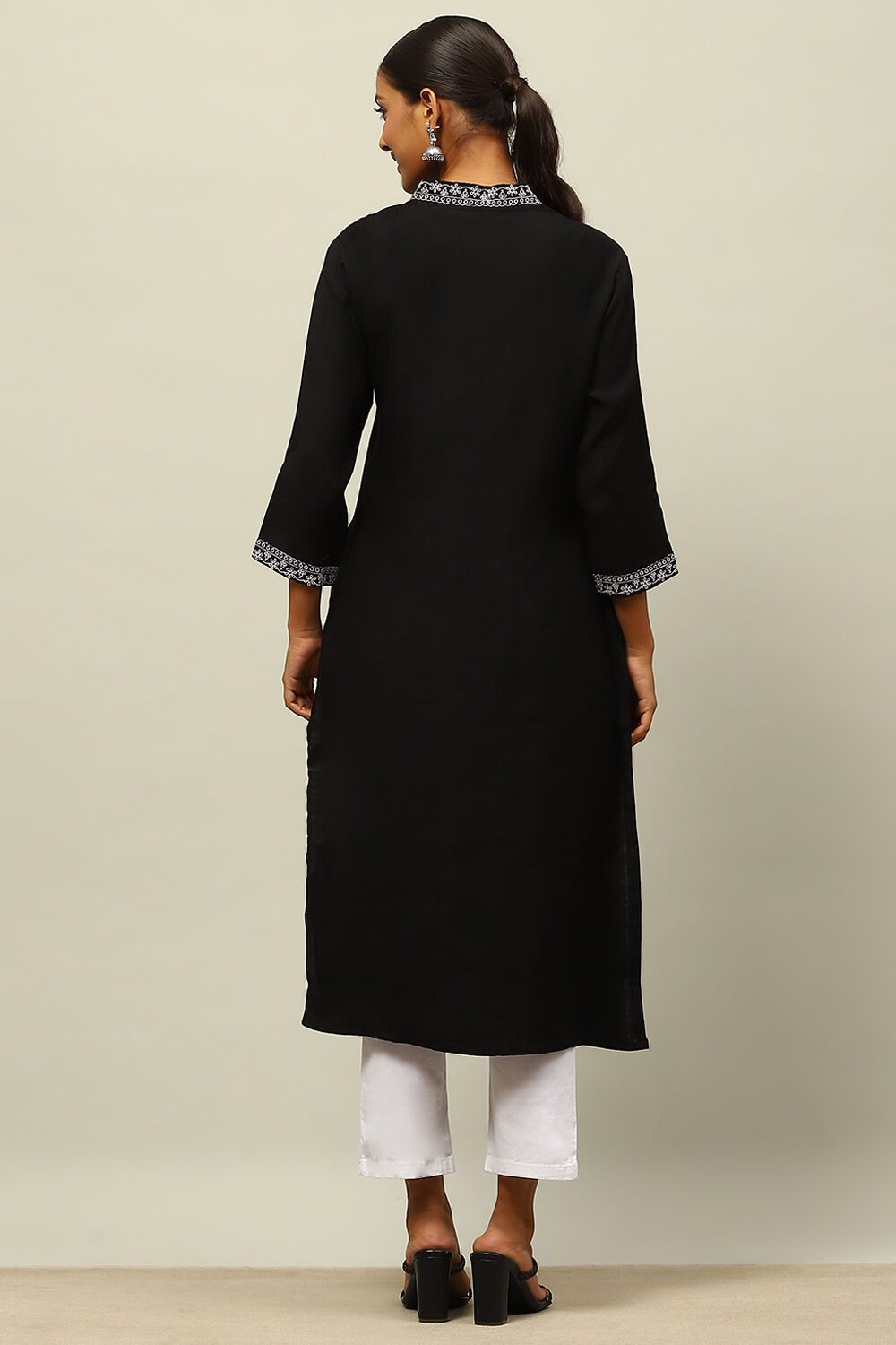 Black Viscose Blend Straight Kurta image number 3
