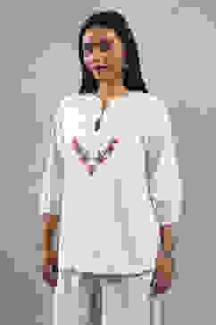 Natural Viscose Printed Straight Top image number 2