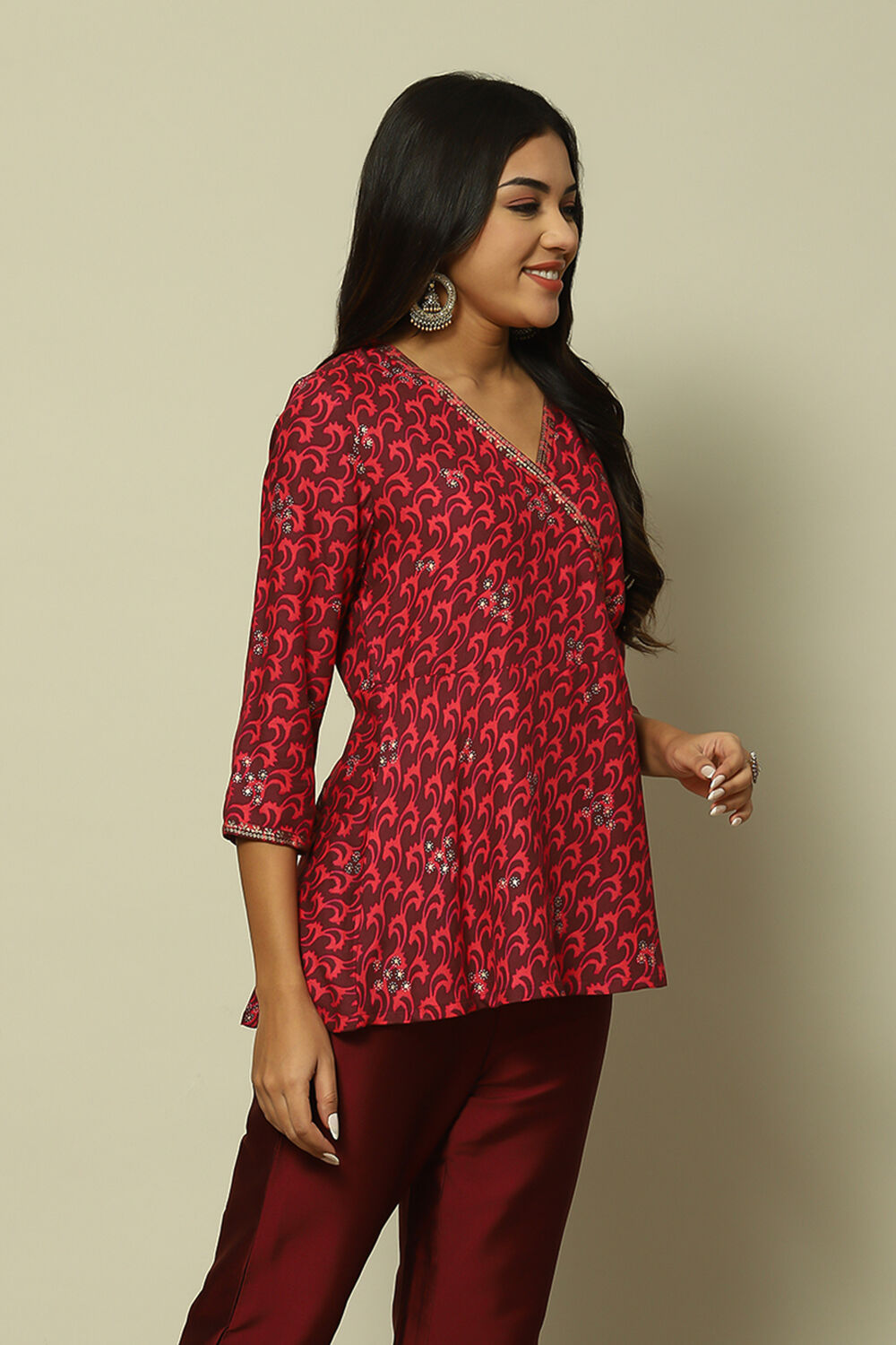 Wine LIVA Straight Printed Top image number 3