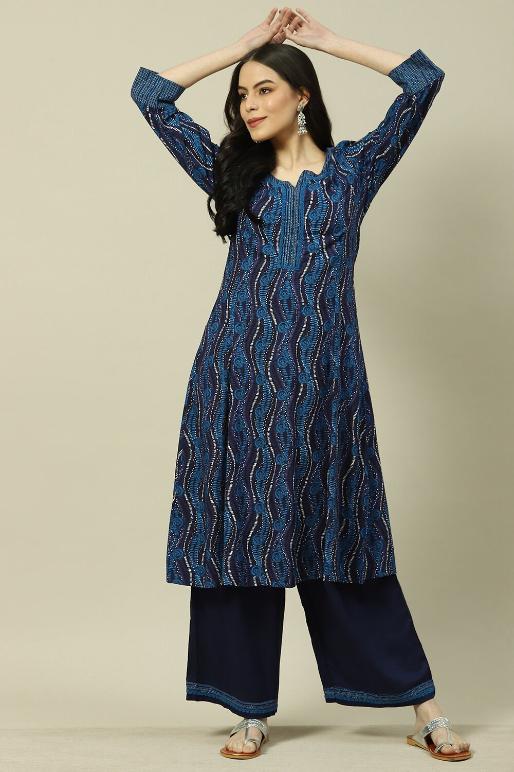 Rangriti suit set discount