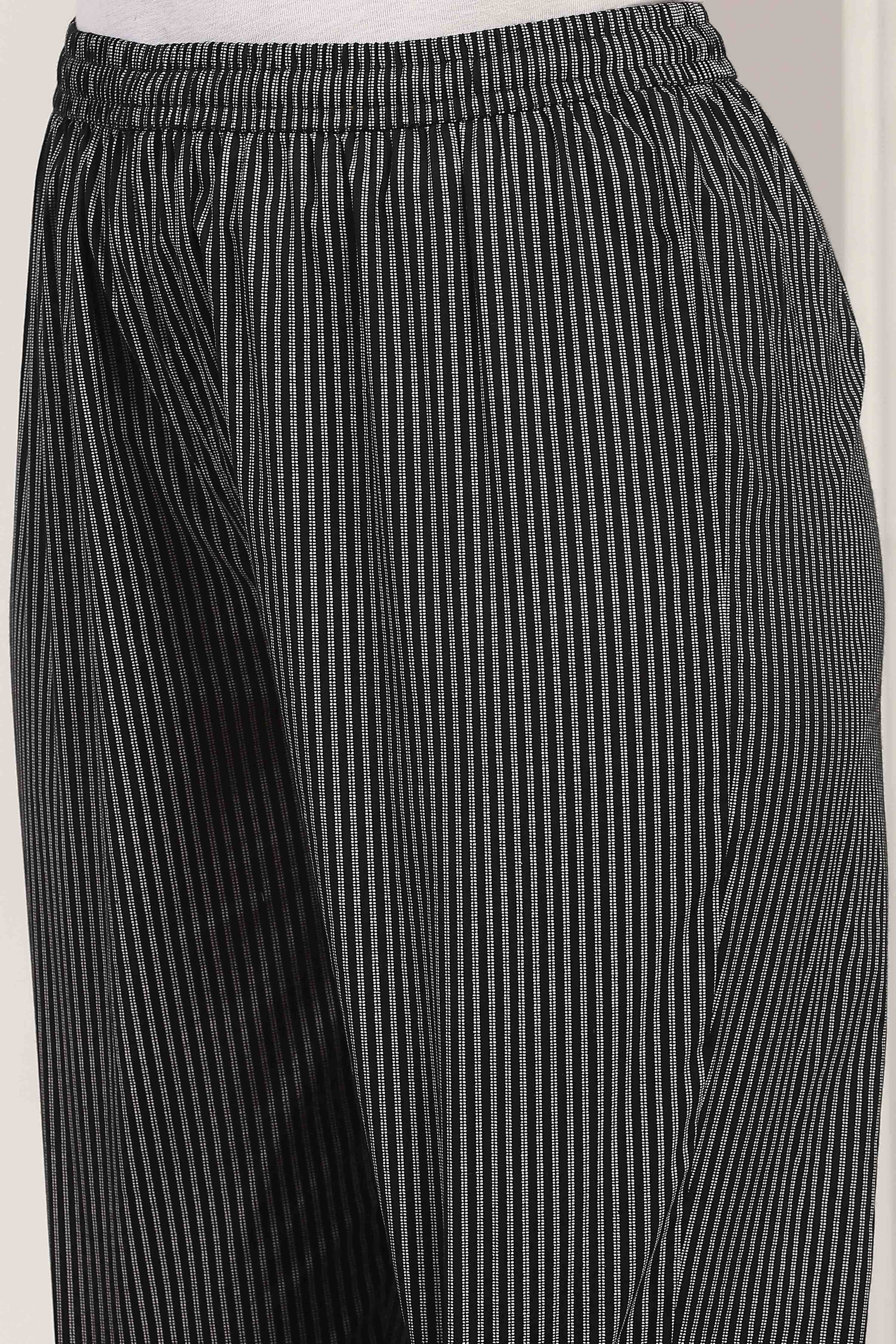 White Cotton A-Line Suit Sets image number 2