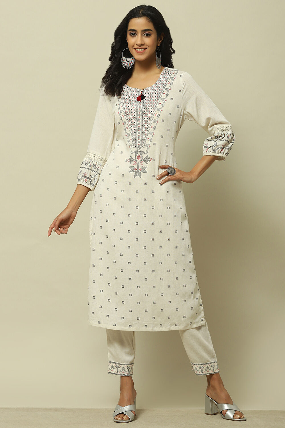 Off-white Printed Straight Kurta image number 0