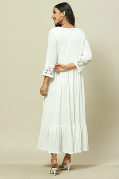 White Cotton Tiered Dress image number 4