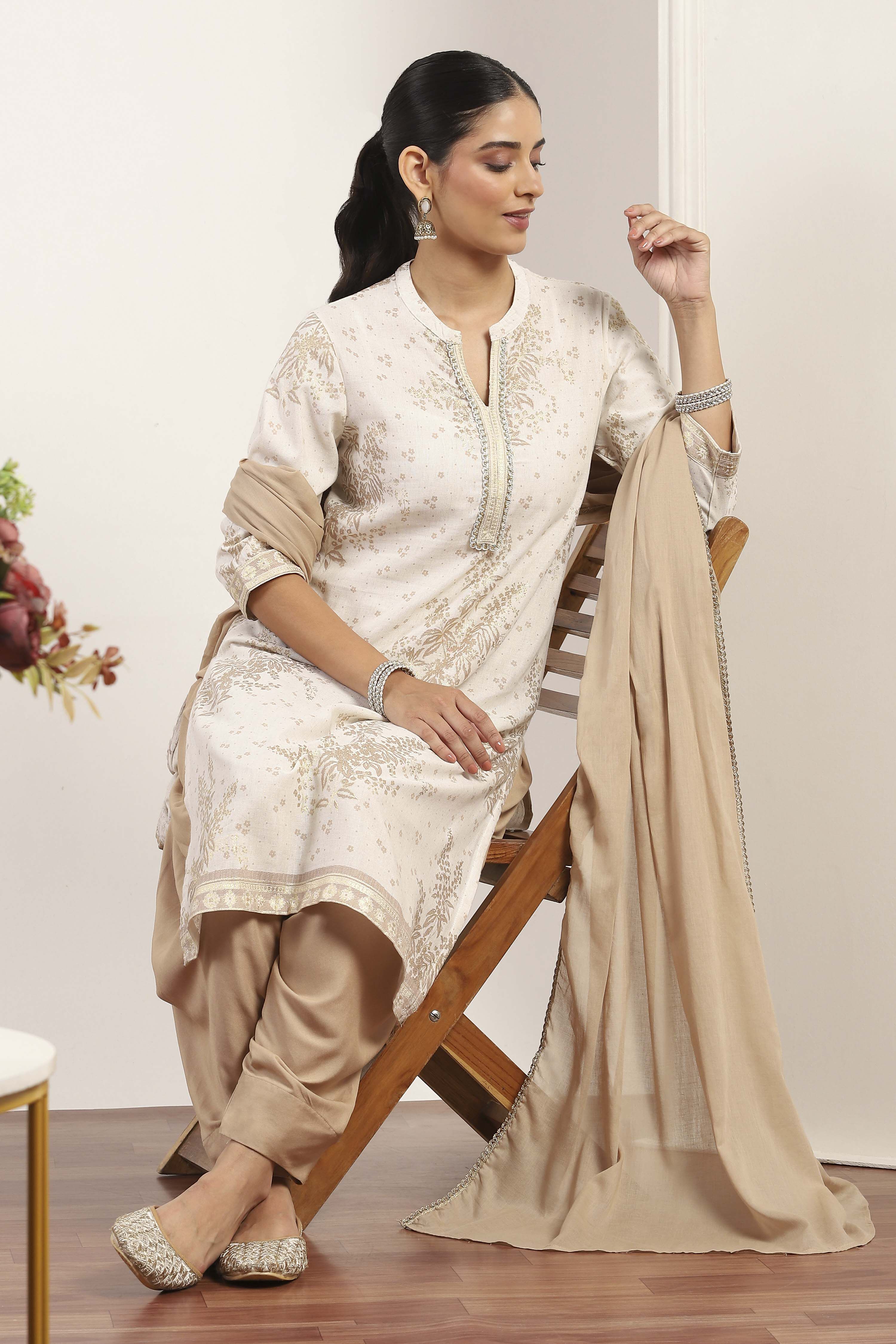 White Rayon Straight Suit Sets image number 6