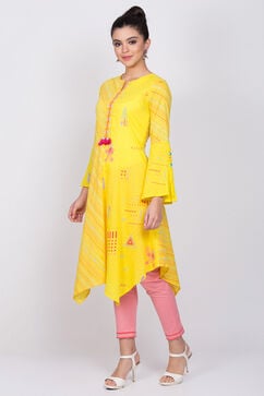 Yellow Cotton A-Line Kurta image number 2