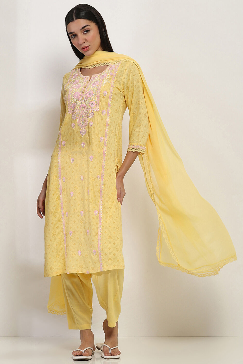 Yellow Printed Straight Suit Set image number 6