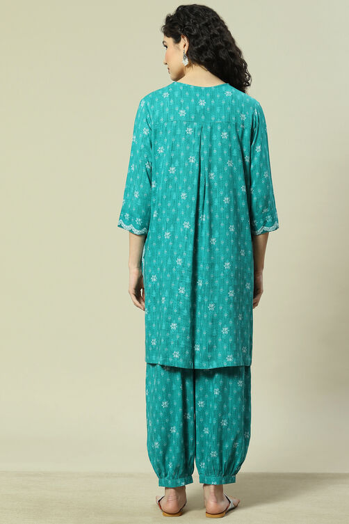 Green LIVA Woven Straight Kurta Suit Set image number 4