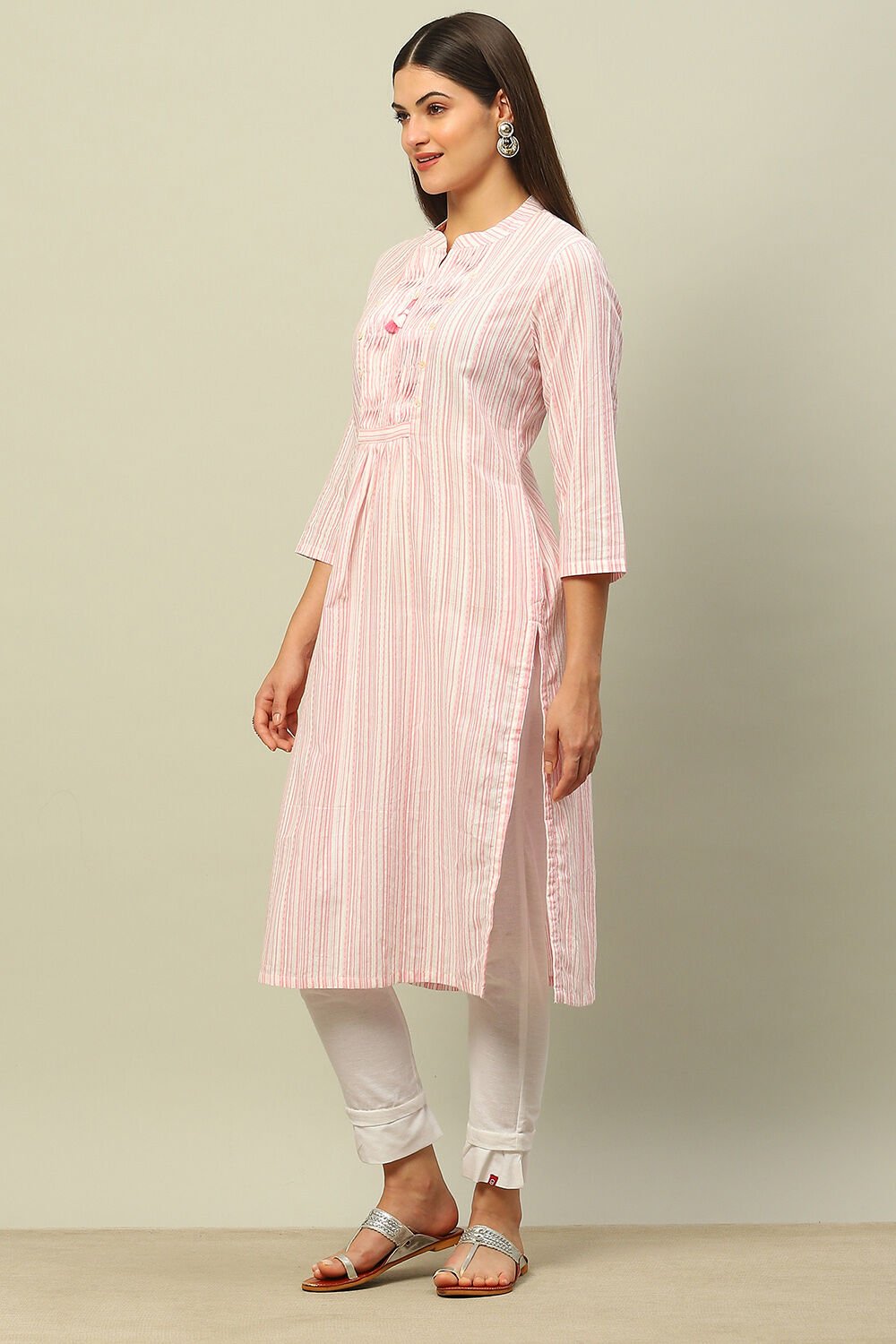 Pink Cotton Yarndyed Straight Kurta image number 2