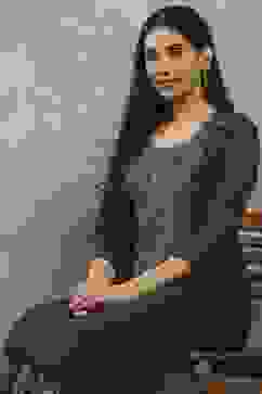 Green Viscose Straight Kurta Pants Set image number 7