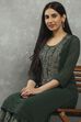Green Viscose Straight Kurta Pants Set image number 7