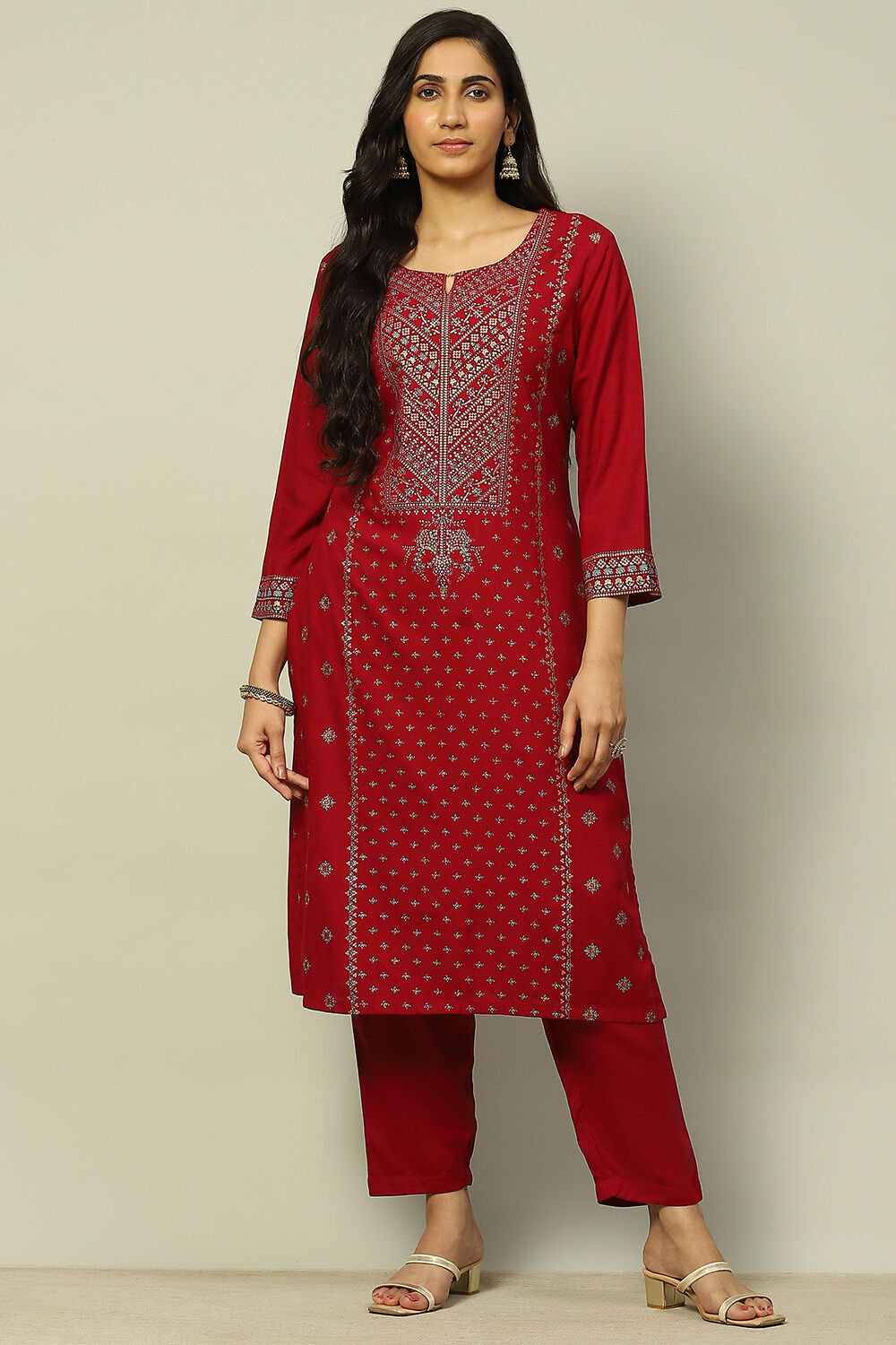 Fuchsia Liva Printed Straight Festive Kurta Set image number 6