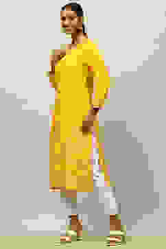 Yellow Rayon Printed Straight Kurta image number 2