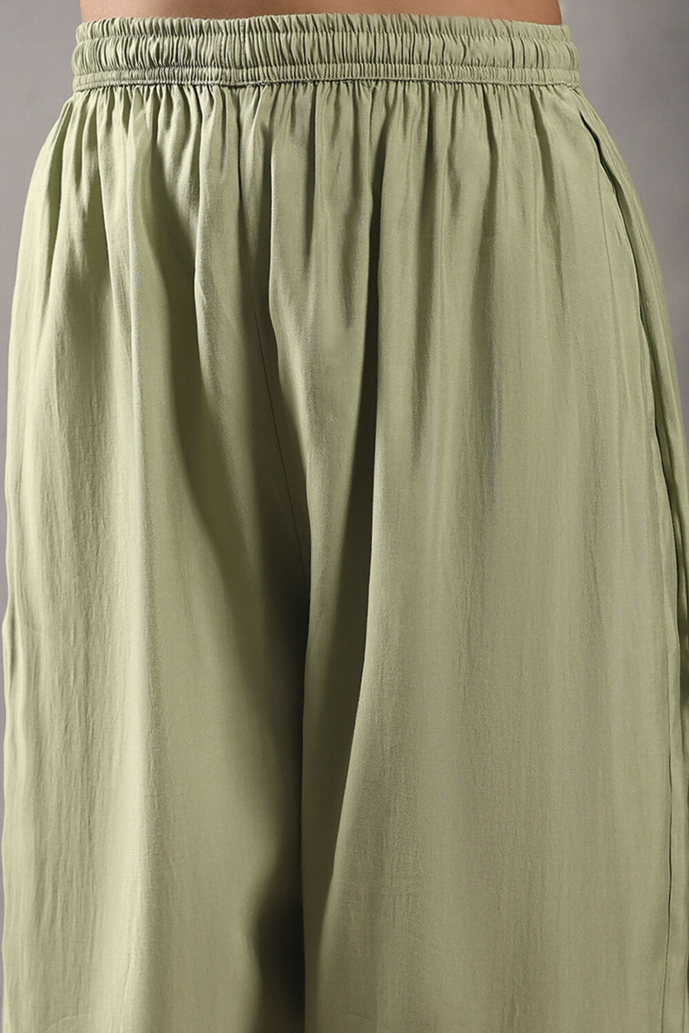 Mustard Viscose Blend Printed Straight Suit Set image number 2