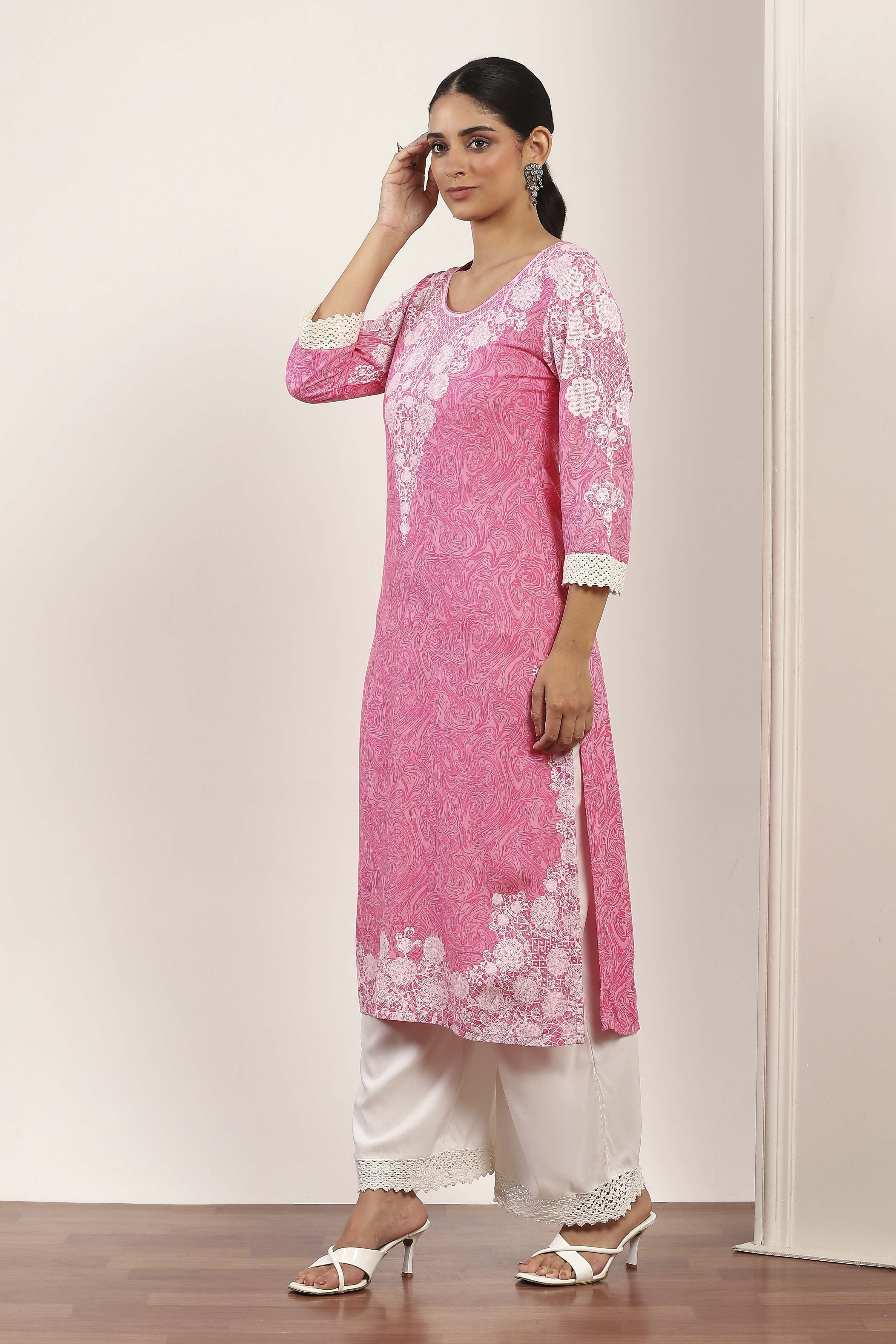 Pink  Straight Kurta Pants Set image number 3