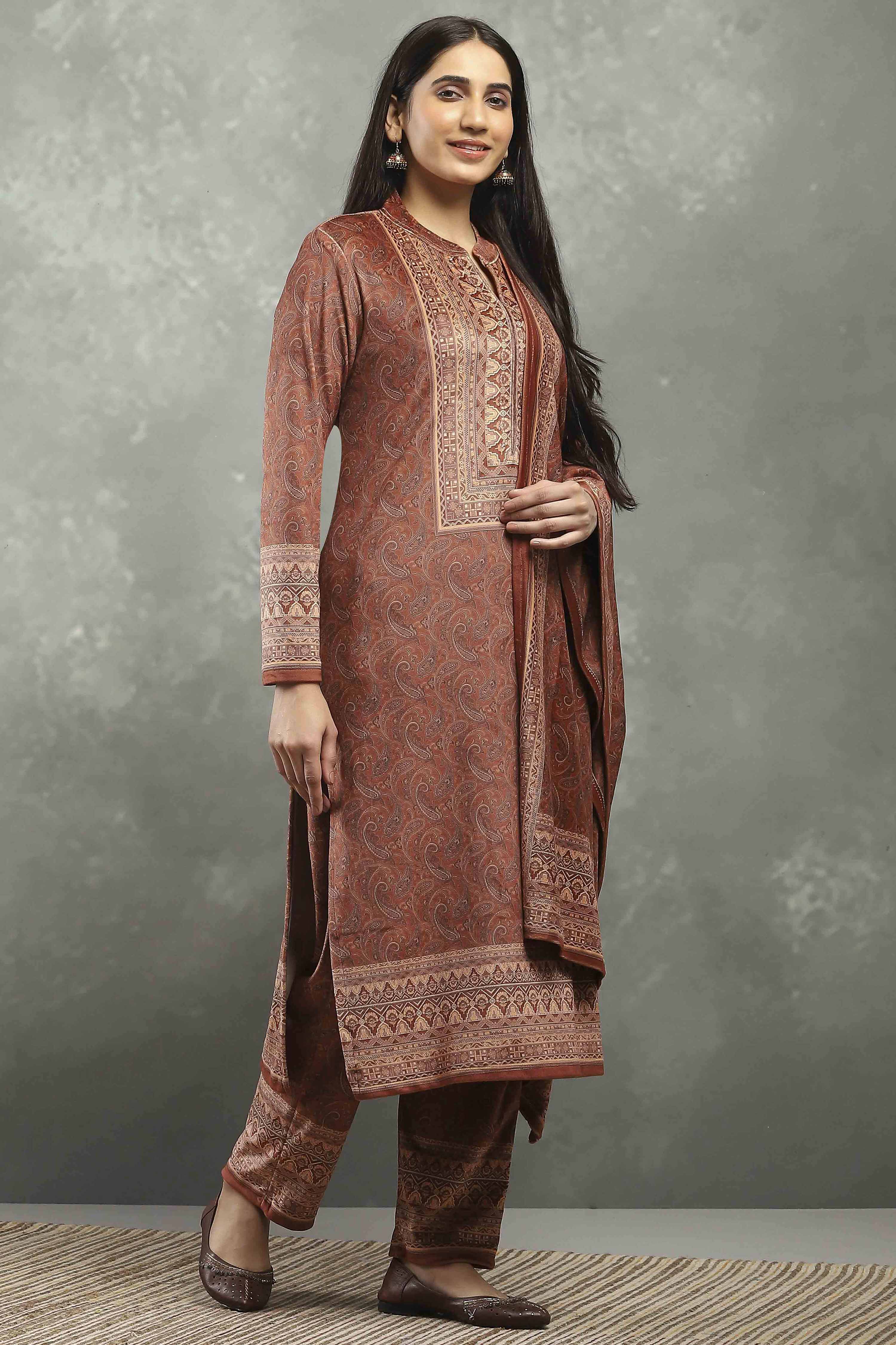 Brown Polyester Printed Straight Suit Set image number 5