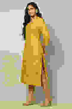 Yellow Printed Festive Straight Kurta image number 2