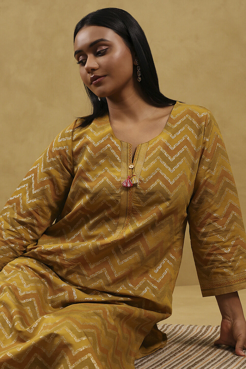 Yellow Viscose Blend Printed Straight Kurta image number 7