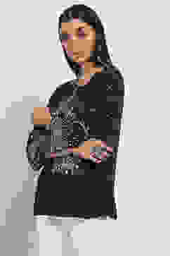 Black Printed Straight Short Kurti image number 2