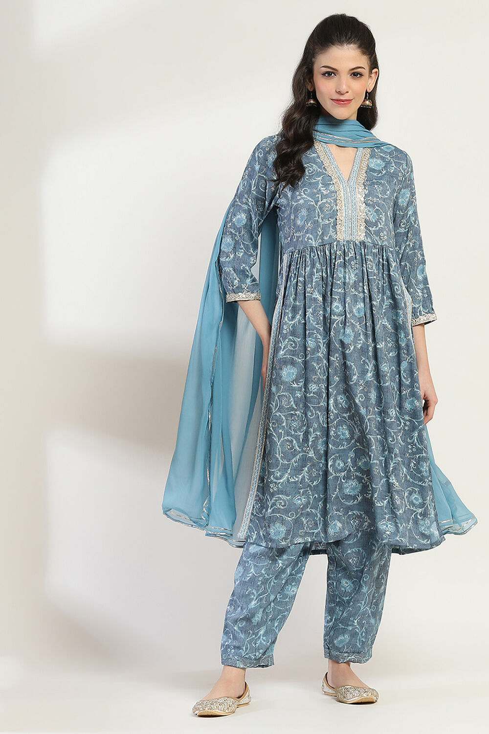 Grey Printed Gathered Suit Set image number 6