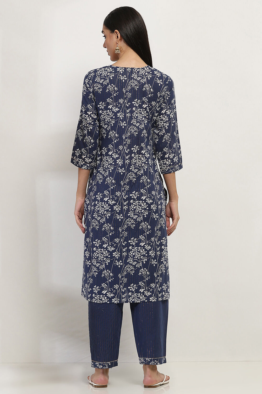 Indigo Cotton Straight Set image number 4