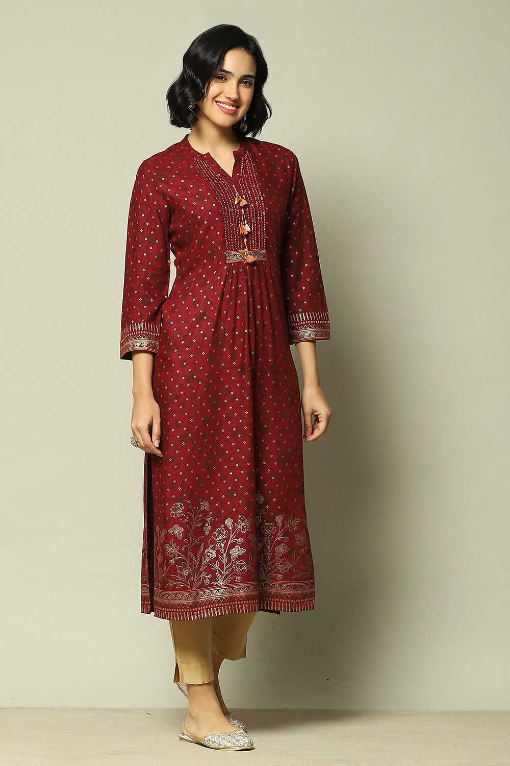 Red Rayon Printed Straight Kurta image number 4