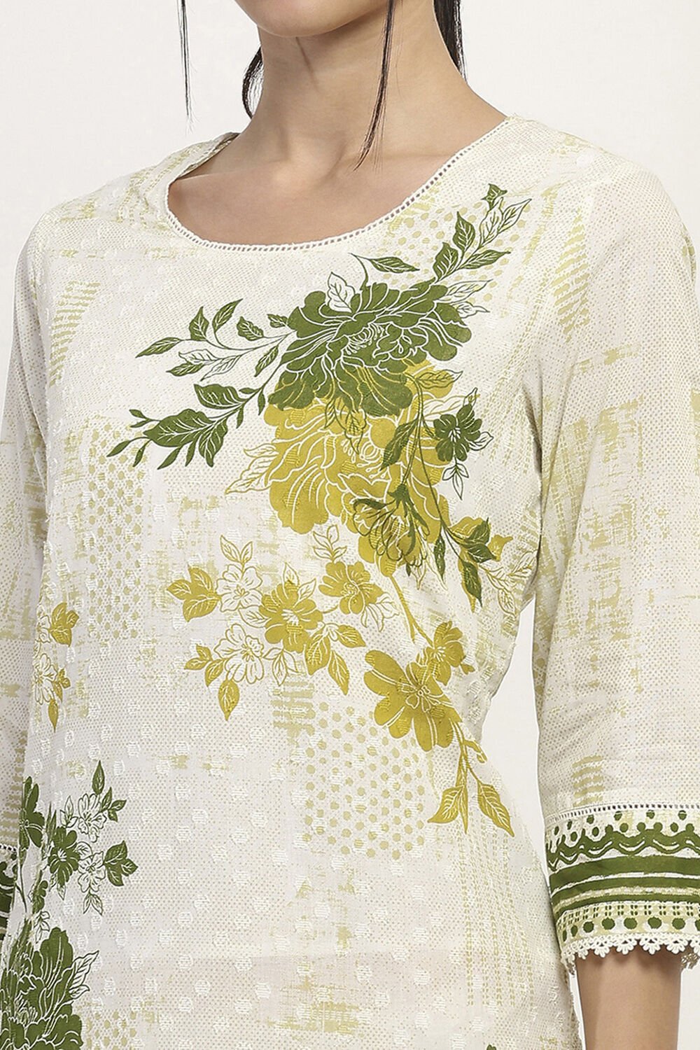 Off-White and Green Cotton Straight Kurta image number 1