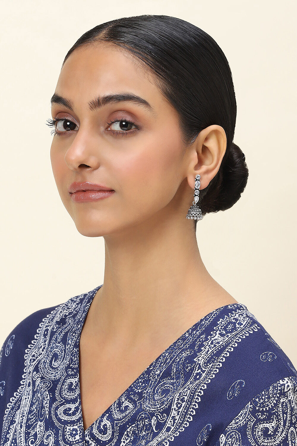 White Alloy Jhumkas image number 3