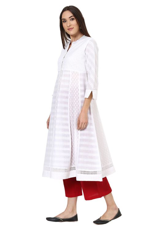White Kalidar Schiffli Kurta image number 5