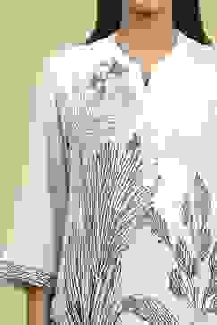 Off White Viscose Rayon Printed Straight Kurta image number 1