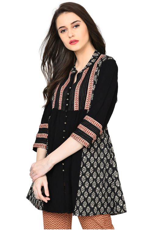 Rangriti Black Asymmetric Viscose Indie Top image number 3