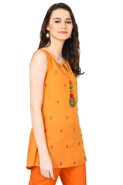 Yellow Straight Viscose Indie Top image number 2