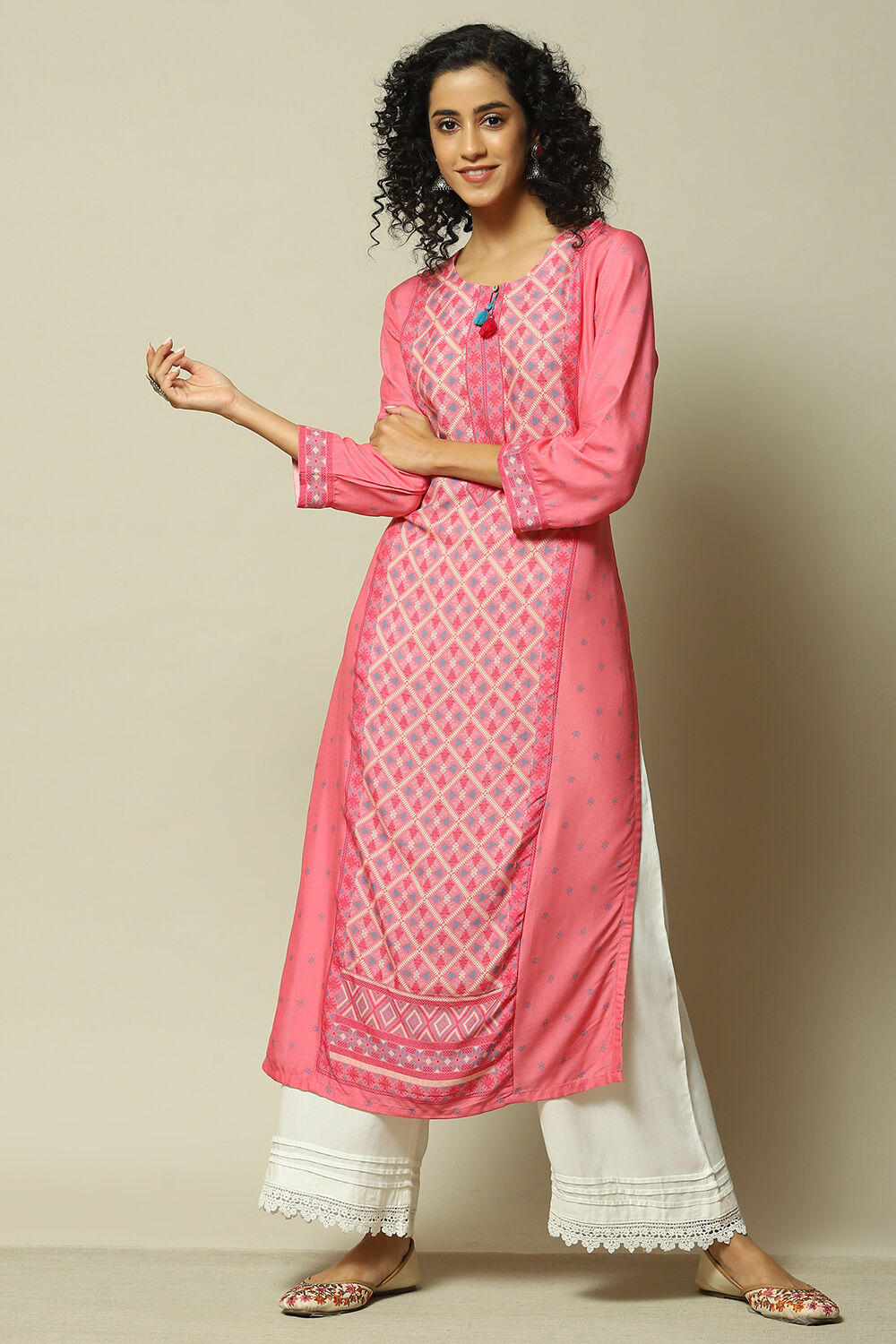 Pink LIVA Straight Printed Kurta image number 0