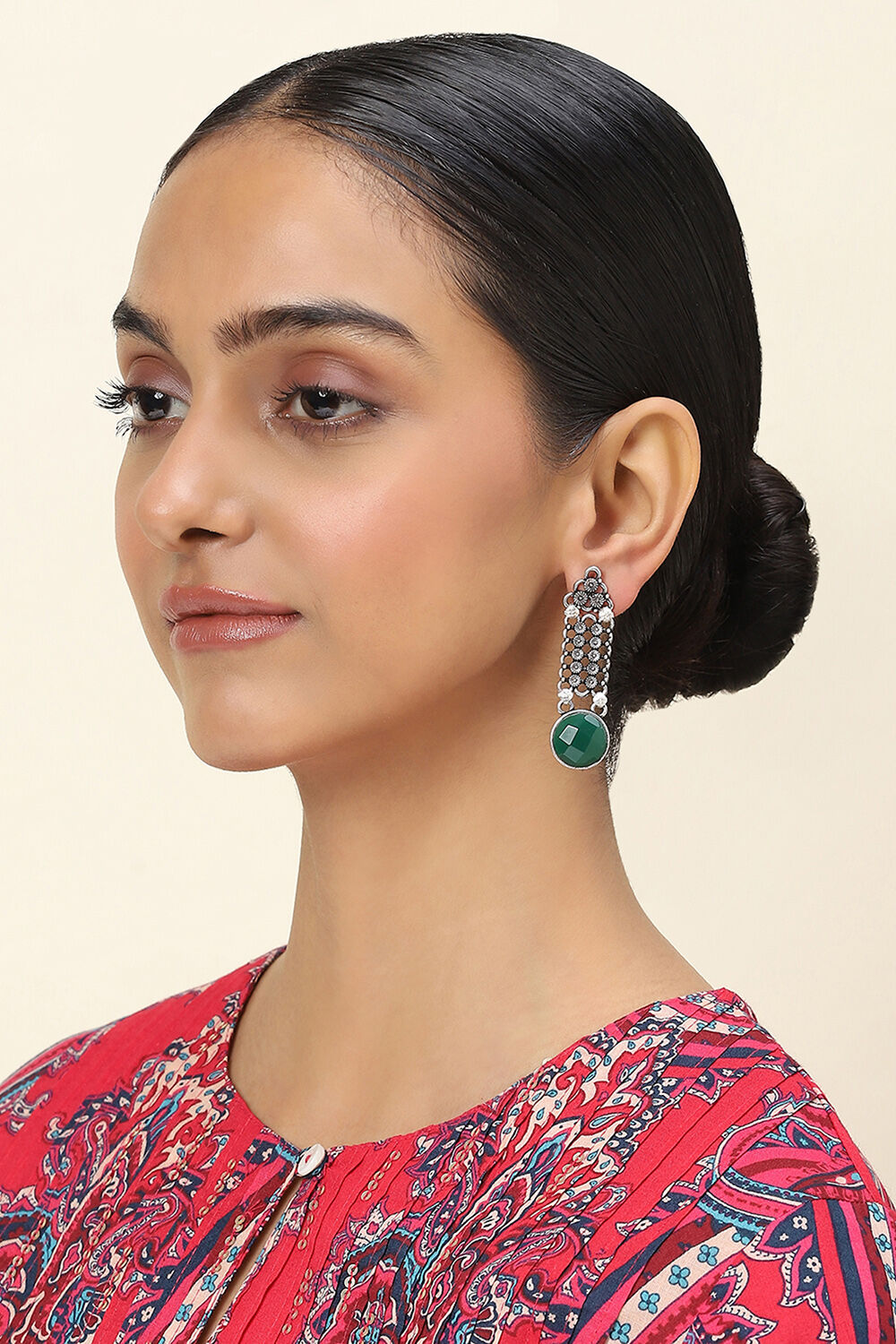 Green Alloy Drop & Danglers image number 3