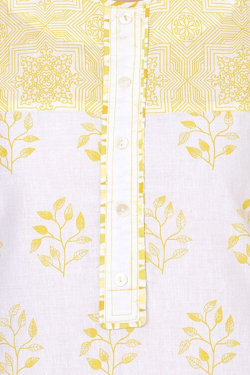 White Straight Cotton Kurta image number 1
