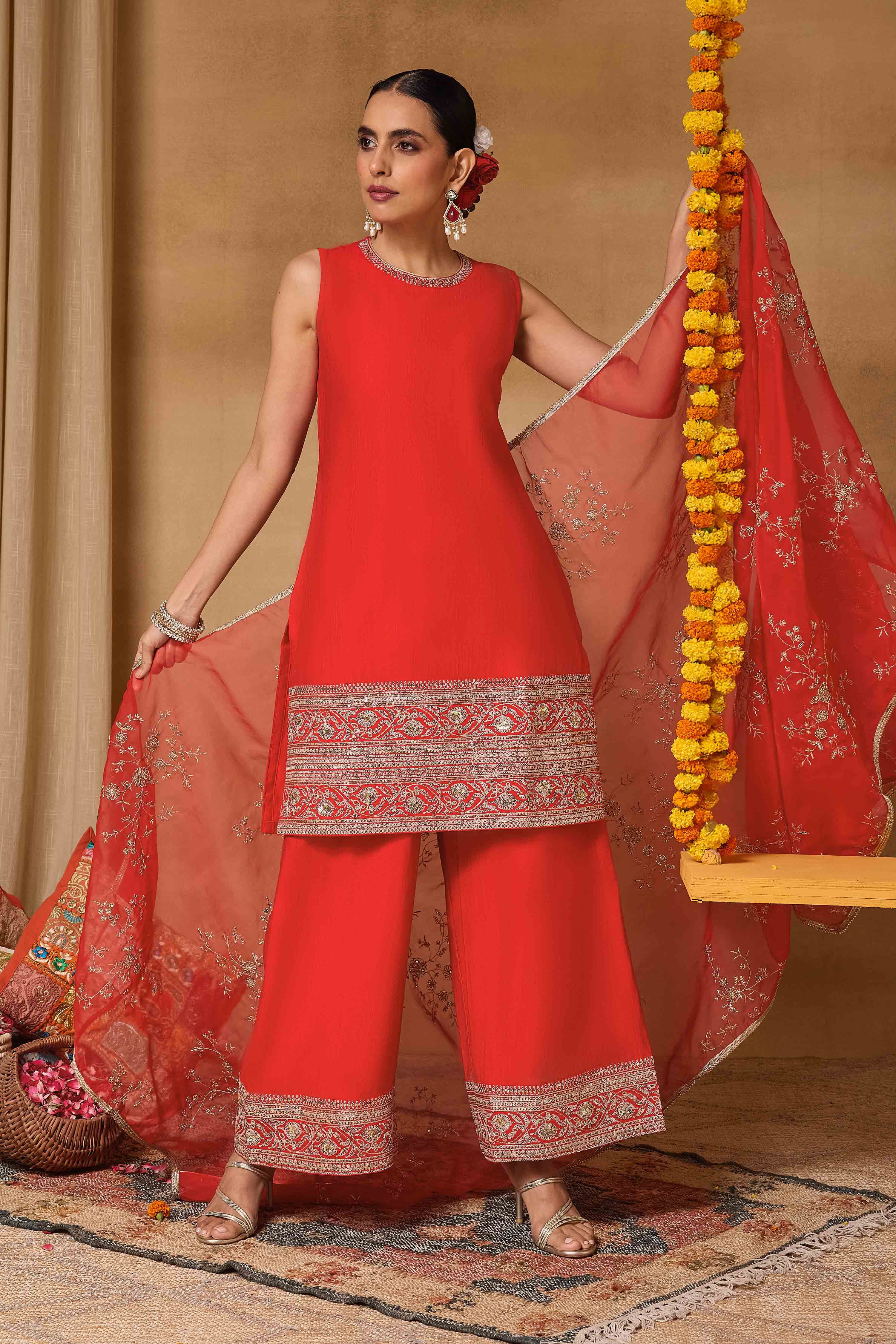 Red Viscose Blend Straight Solid Suit Set image number 0