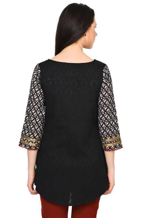 Black Straight Cotton Indie Top image number 2