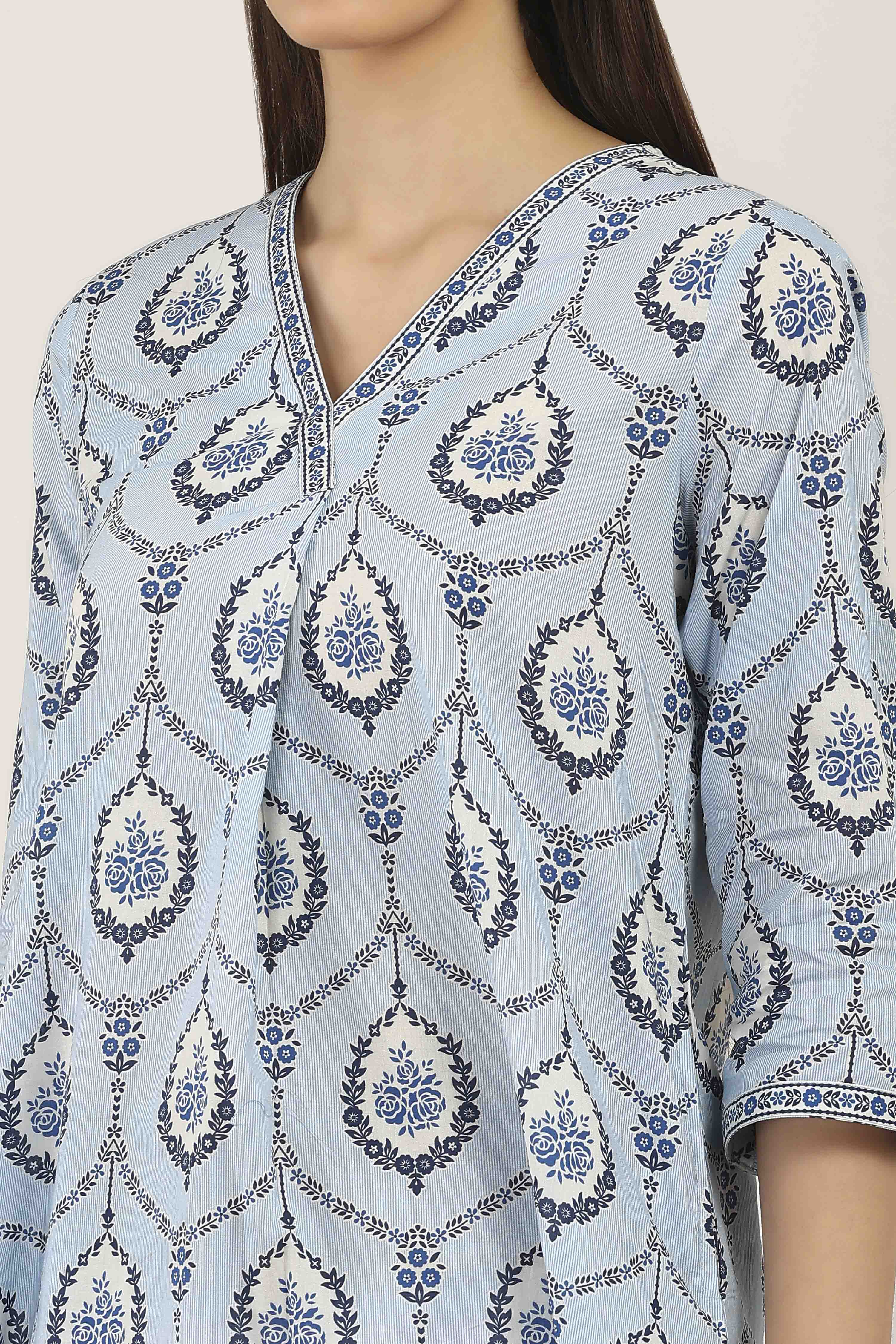 Blue Cotton Straight Kurtas image number 1