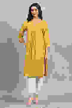 Yellow Solid Straight Kurta image number 5