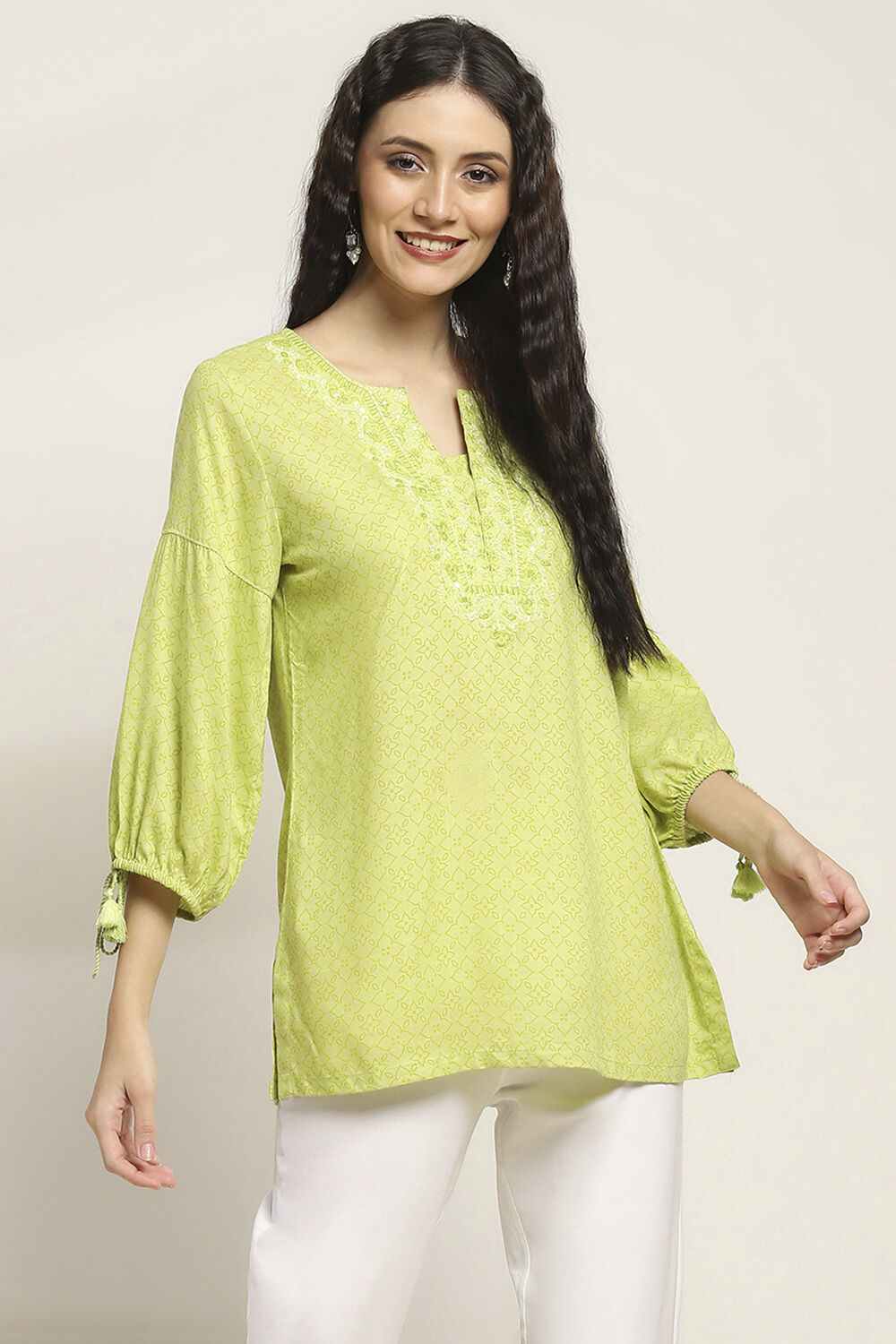 Lime Green Viscose Rayon Straight Kurti image number 4
