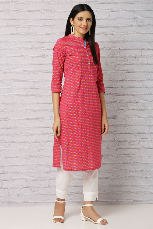 Pink Cotton And Cambric Straight Kurta image number 4