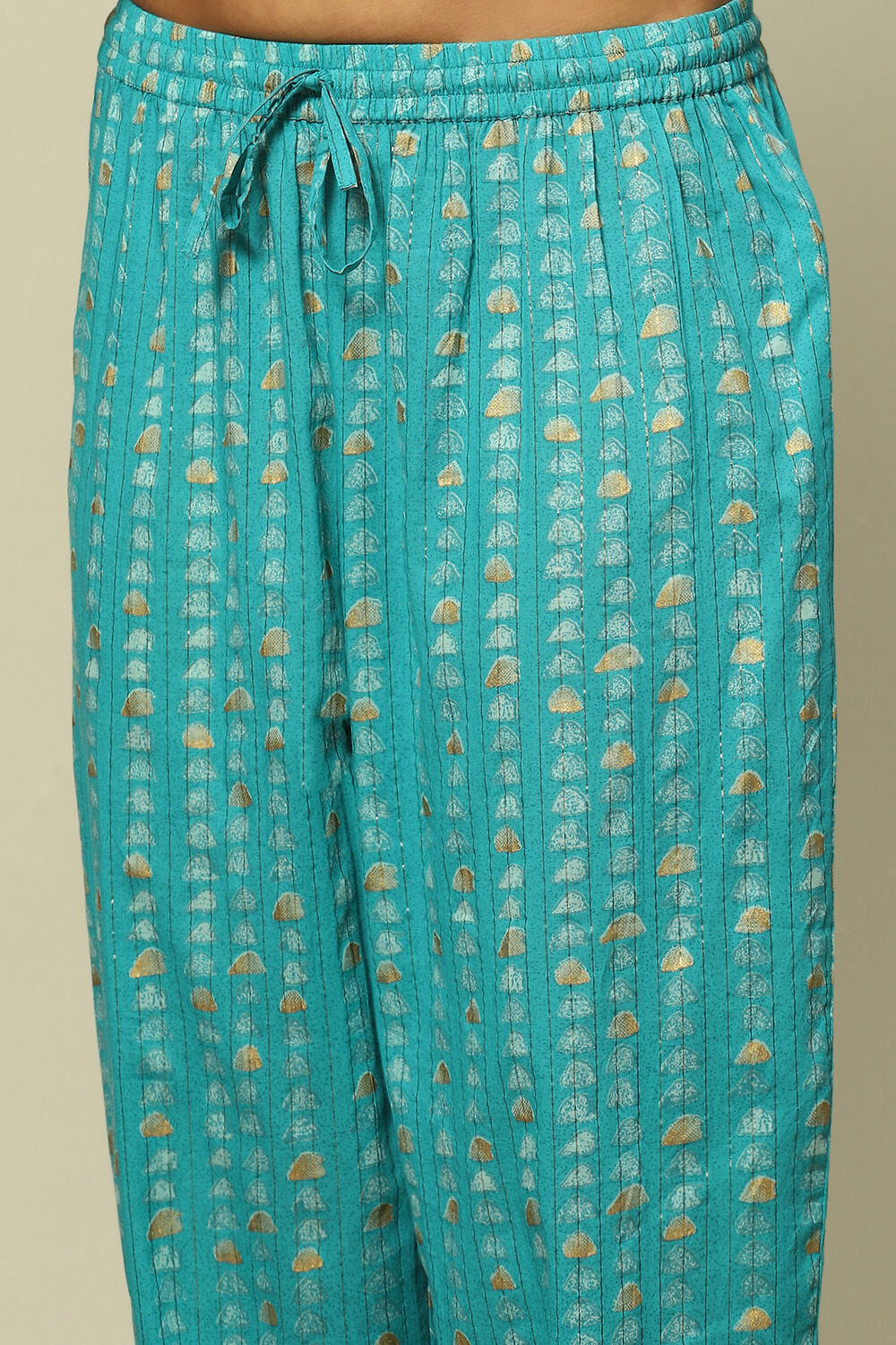 Pink Cotton Straight Printed Kurta Palazzo Suit Set image number 2