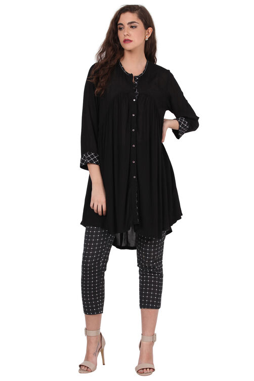 Black Flared Viscose Indie Top image number 1
