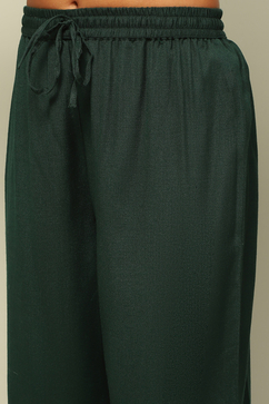 Green Acrylic Straight Yarn Dyed Kurta Palazzo Suit Set image number 2