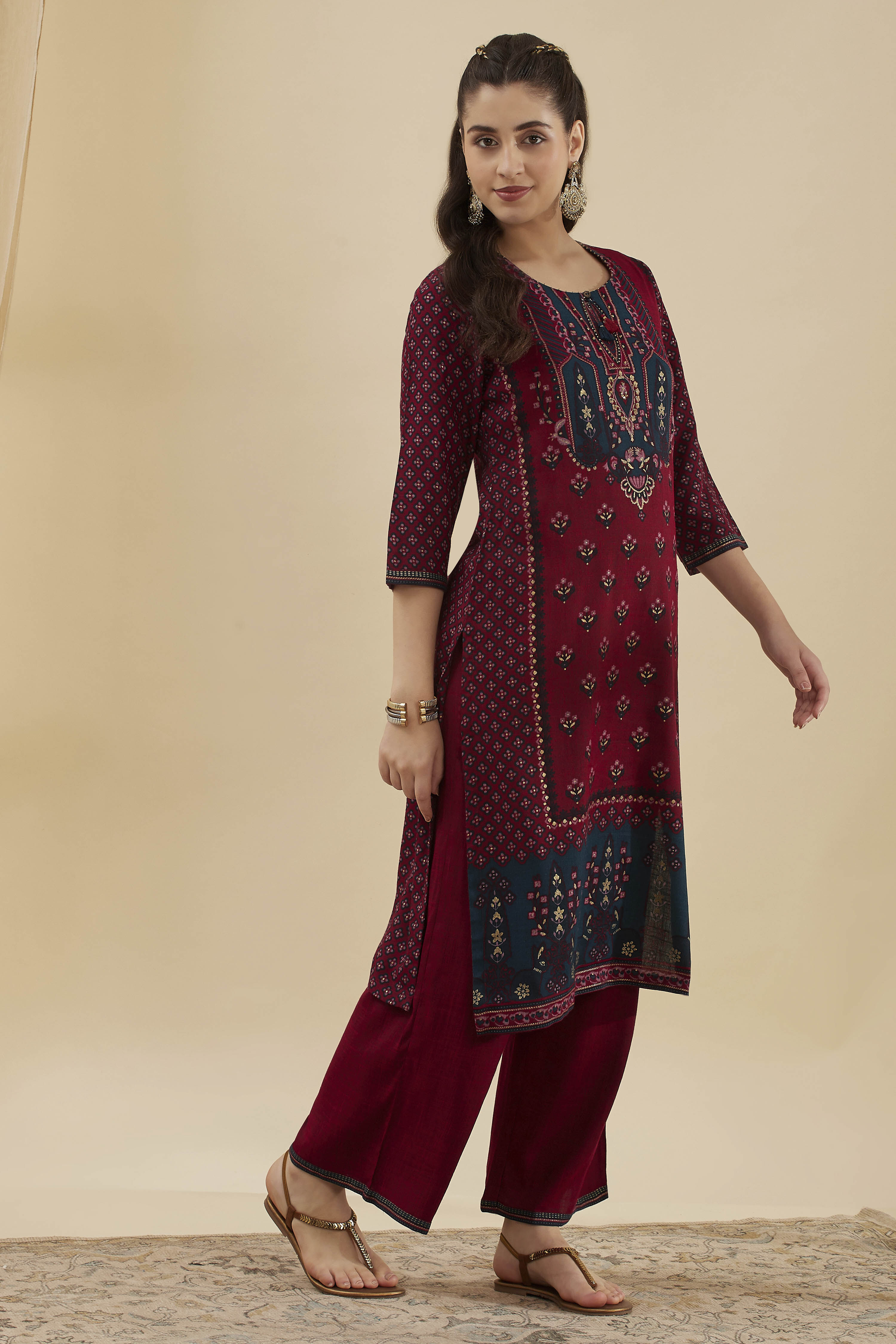 Pink Viscose Blend Straight Printed  image number 4