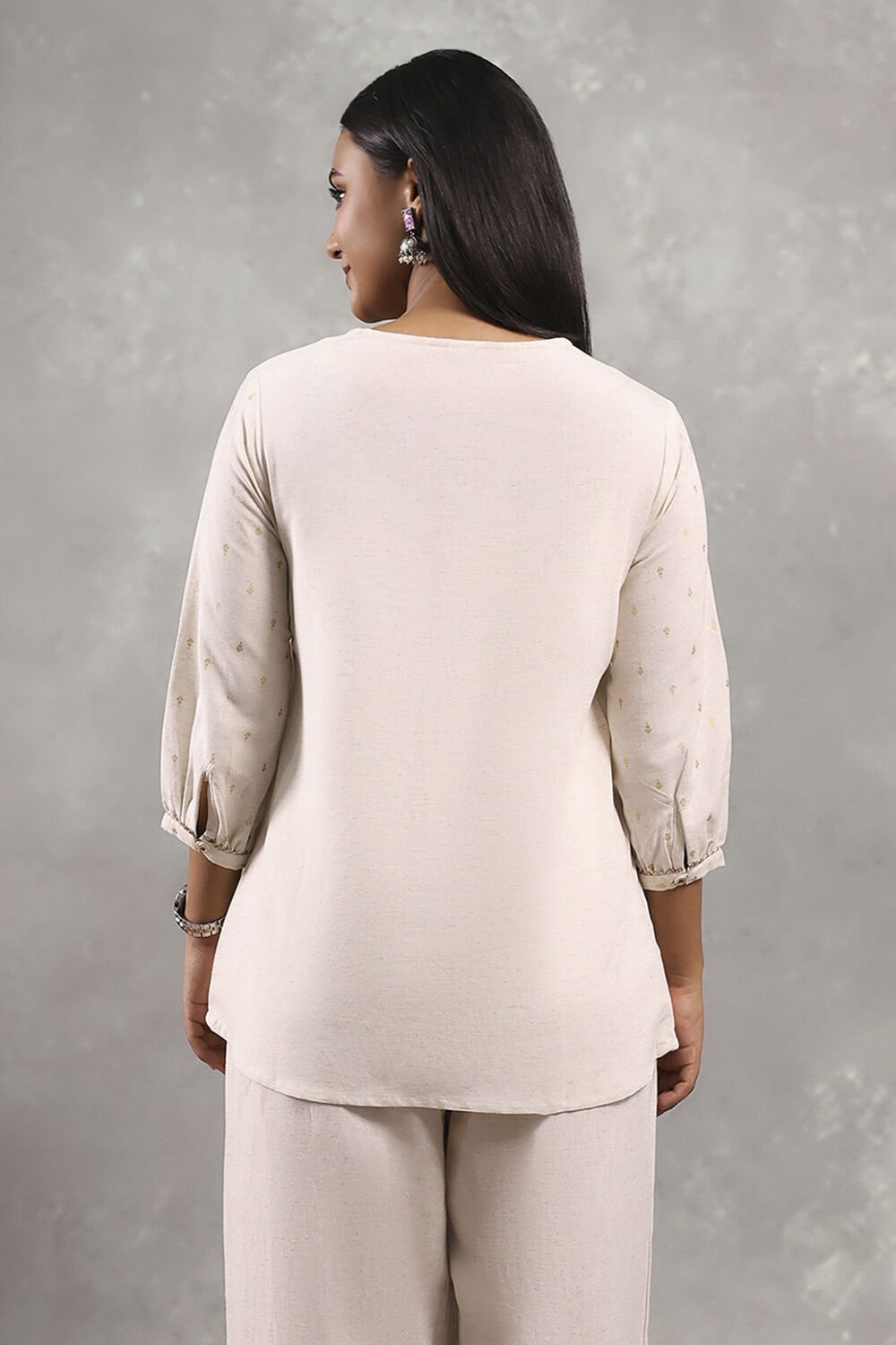 Natural Viscose Printed Straight Top image number 3