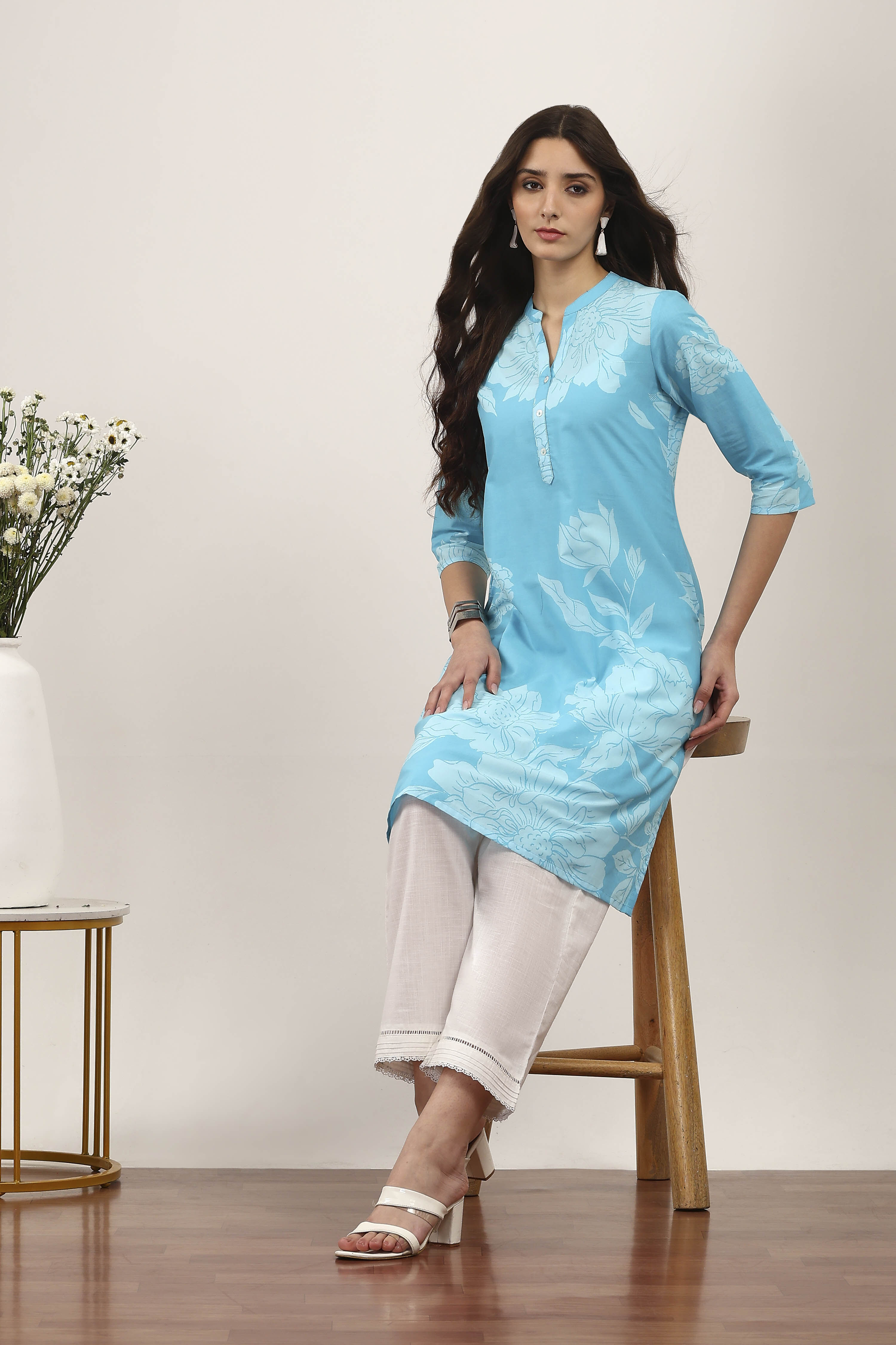 Pink Cotton Floral Printed Straight Kurta image number 0