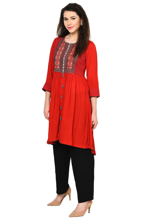 Red Kalidar Viscose Kurta image number 2