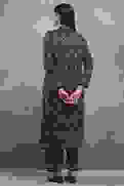 Black Polyester Printed Straight Suit Set image number 4