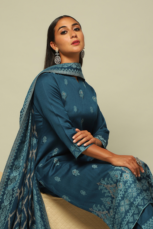 Blue Acrylic Straight Yarn Dyed Kurta Palazzo Suit Set image number 7